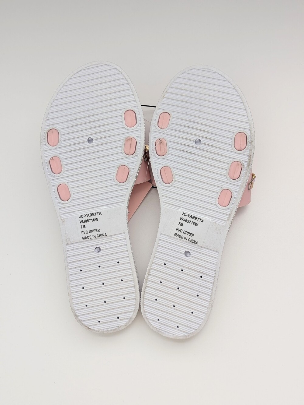 Juicy Couture (7M) JC-Yaretta Pink Slides/Flats/Sandals w/Gold Chain Charms - Picture 7 of 11